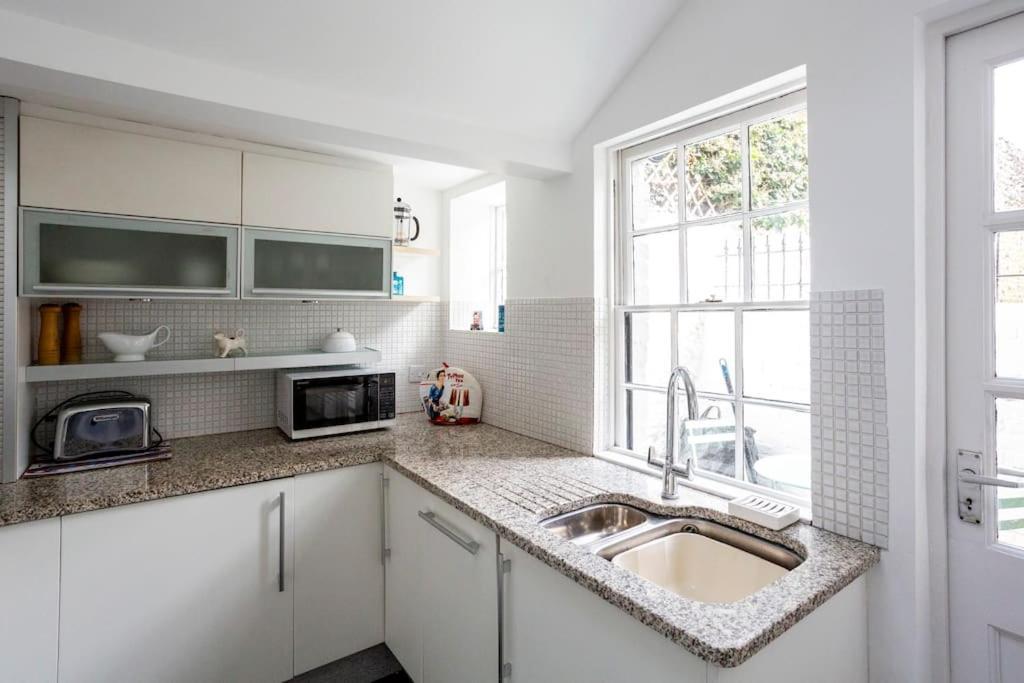 Old Anchor Cottage, Broadstairs. المظهر الخارجي الصورة